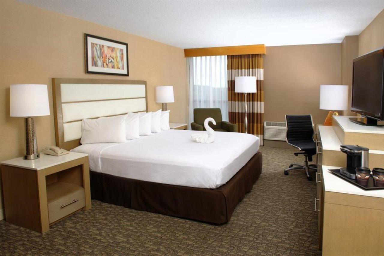 Doubletree By Hilton Virginia Beach Kültér fotó